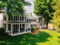 The Inn at Stony Creek Hotels in Warwick