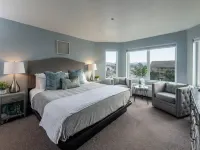 The Seaside Oceanfront Inn Ξενοδοχεία στην πόλη Seaside