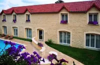 Logis le Saint Nicolas - piscina