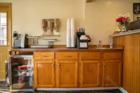 Kingsway Inn Hotels in Tuscola County