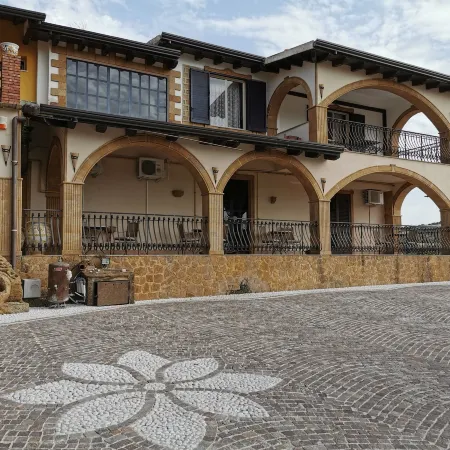 Agriturismo Reggia Saracena