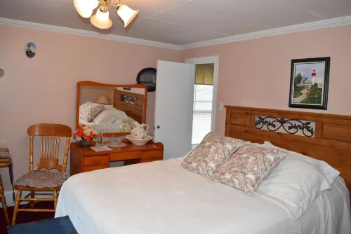 The Spaniards Room Heritage Home Hotels in Bay Roberts