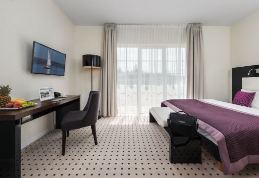 5. 아파르타멘티 M..