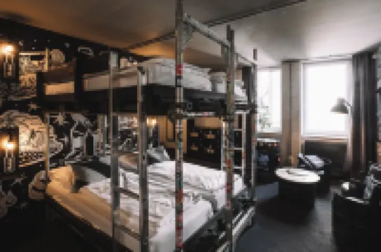 スーパーブード ホテル ホステル ザンクト ゲオルグ