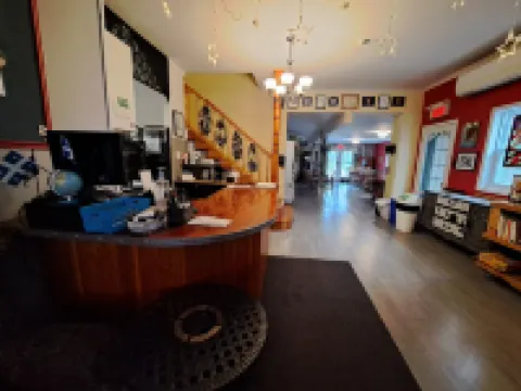 Auberge Jeunesse à Loulou