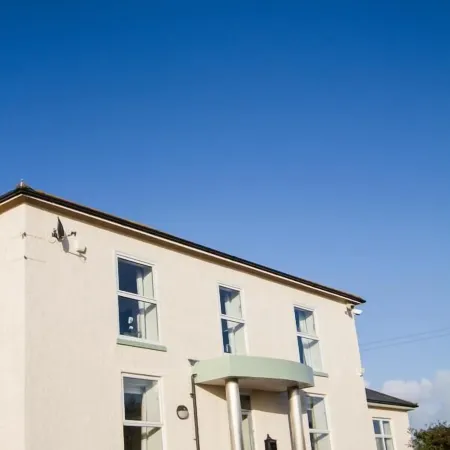 Fair Oak House Exeter Airport