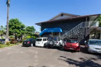 Napili Sunset Beach Front Resort - parking