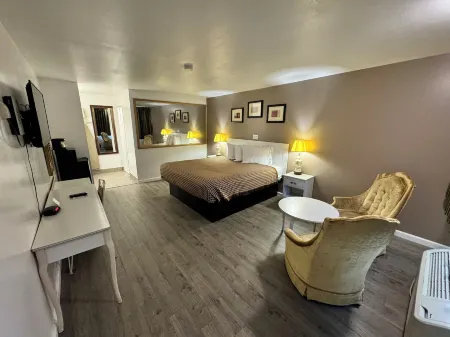 Inn Towne Motel Отели в г. Херкимер