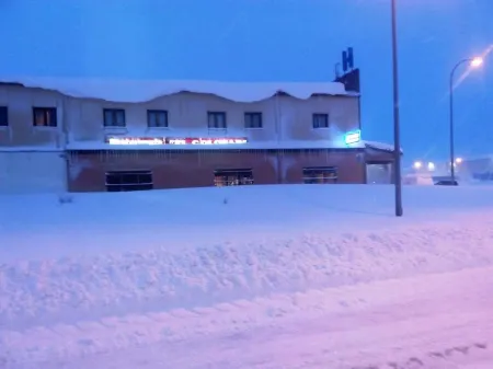 Hotel El Golobar Отели в г. Лос-Тохос