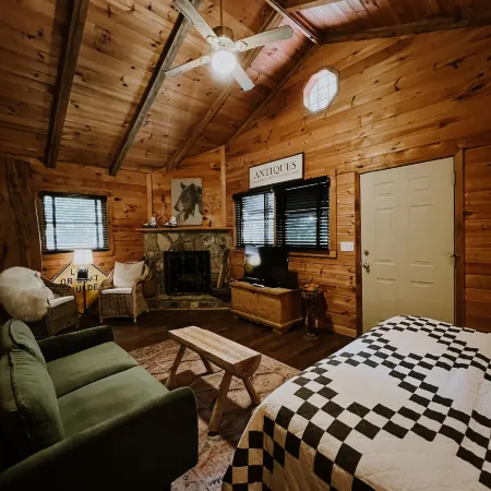 Sylvan Valley Lodge & Cellars