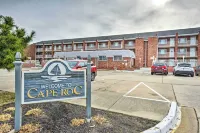 Bright Condo Half-Block to Cape May Beach! - Kitchens