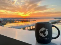 Fathoms Hotel & Marina Hotels in North Hempstead