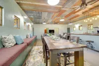 Secluded Blanco Home w/ Private River Access! - Homestays