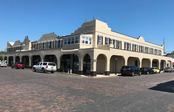 亨特阿姆斯酒店