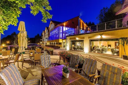 Hotel & Medi-Spa Biały Kamień