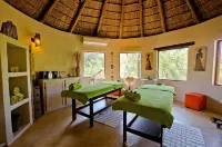 Tau Game Lodge - spa