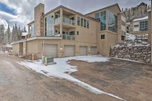 Luxe Brian Head Escape w/ Hot Tub & Mtn Views - Lejligheder