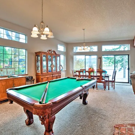 Waterfront Bainbridge Island Home: Stunning Views!