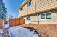 9 Mi to Dtwn: Quiet South Denver Apartment