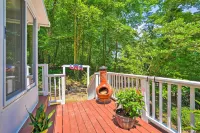 Secluded Chattanooga Getaway w/ Deck + Yard! - parking