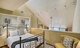 Charming Montrose Townhome with Private Pool!