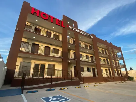 Hotel Vistas Juventud Отели рядом с достопримечательностью «Vía Lombardía»