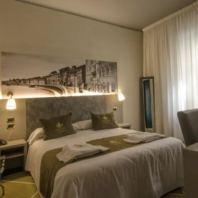 Hotel Maria Отели рядом с достопримечательностью «Баптистерий»