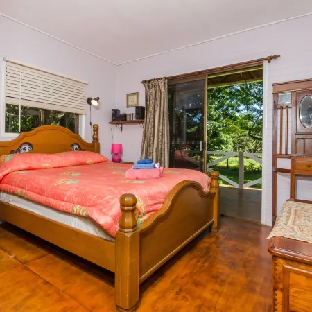 Epiphyte B & B