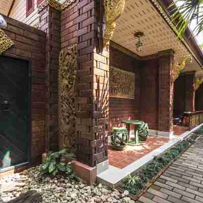 伊拉瓦迪度假村 Hotel Exterior