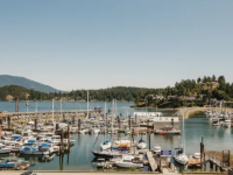 Gibsons Landing Inn Hoteles en Gibsons