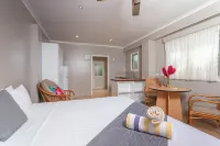 Moana Sands Beachfront Villas