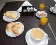 Intersur Hotel Colon - 2-Star