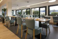 Brit Hotel Confort Amiens - 3-Star