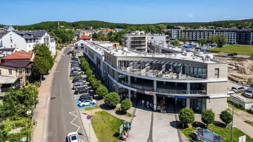 Międzyzdrojski Rynek, Sun & Snow Hotels in Gmina Wolin