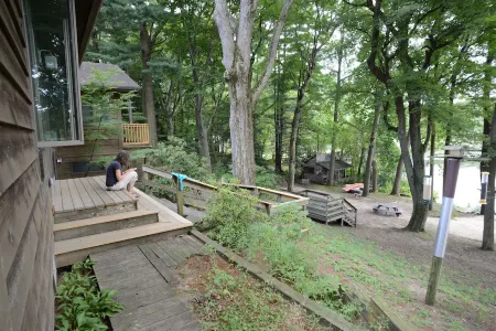 Ideal for family reunions!  5 bedrooms, 3 bathrooms, private beach.