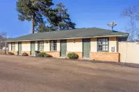 OYO Hotel Brookhaven MS Hwy 51 North Hotels in Brookhaven