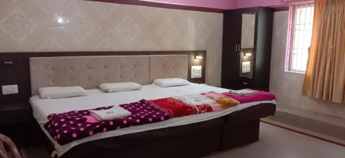 Thrivikrama Lodge Hotels in Kollur