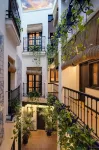 VILLTAK La Plaza - 4-Star