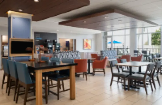 Holiday Inn Express & Suites TAMPA EAST - YBOR CITY by IHG