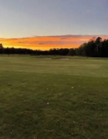 Cheerful three bedroom on beautiful Platte River