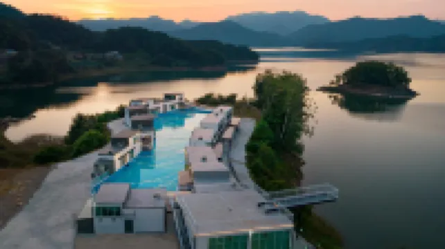 Jecheon Petit Foret Pool Villa فنادق في 