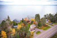 Walk to McQuade Harbor Lake Superior Retreat - Lejligheder