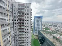 Good Place and Homey 2BR at Podomoro City Deli Medan Apartment By Travelio - Апартаменты
