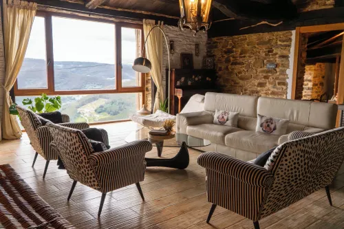 Lar de Vies Rural Complex - Homestays