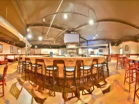 Portland Inn & Suites