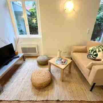 Studio 3 persons 50m from Grande Plage Surf Others