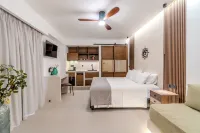 VENTUS Luxury Suites - balcony