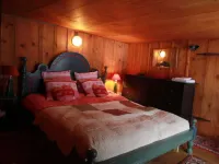Chalet in Rossinière with Sauna and Mountain Views