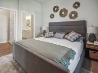Landing Apartments Near Sun City Center and Riverview Hotels in Wimauma