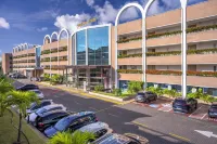 SERHS Experience Suites - parking
